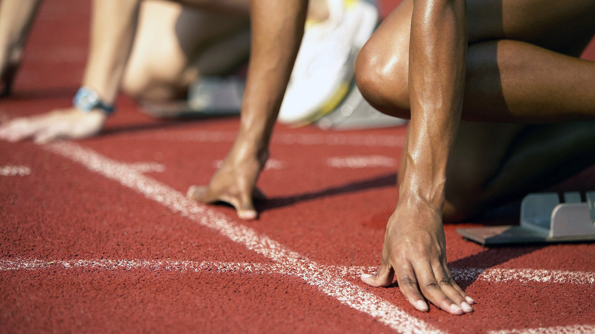 _红土王者归来：马德里大师赛精彩纷呈_，马德里大师赛蓝土