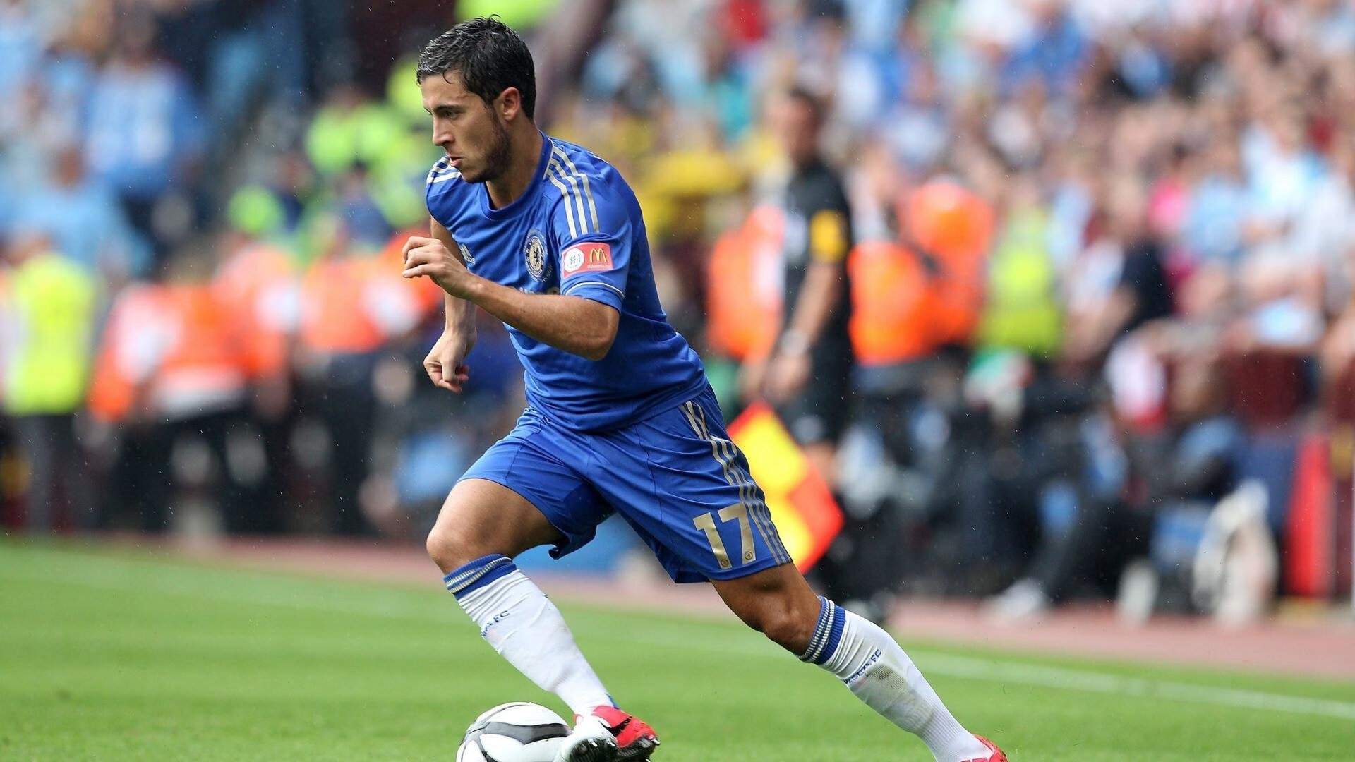 “青训+产业+文化”多产业融合新生态在行业中不断拓展，产业融合与产业多元化